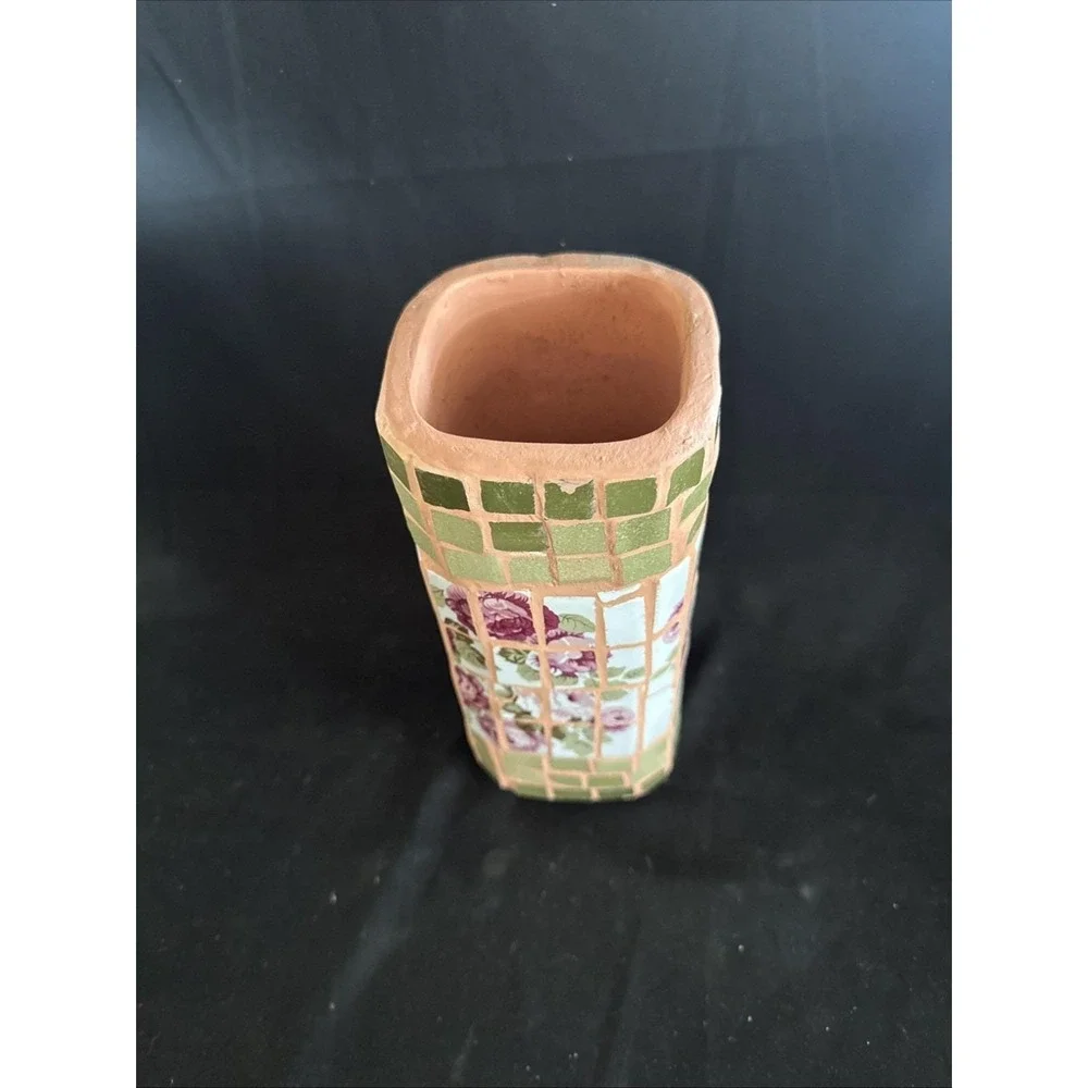Ceramic Mosaic Floral 9 1/2